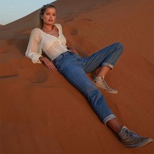 PacSun Medium Mom Jeans